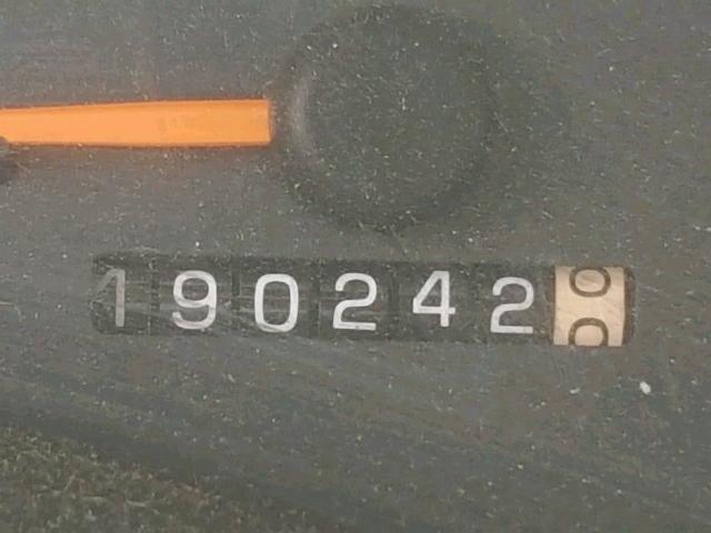 1G2WP52K82F223909 - 2002 PONTIAC GRAND PRIX BLUE photo 8