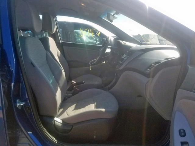 KMHCT4AE4GU060710 - 2016 HYUNDAI ACCENT SE BLUE photo 5