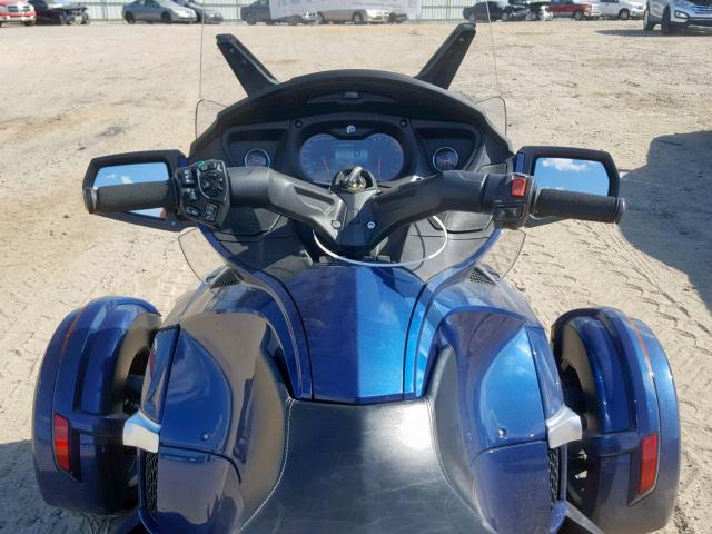 2BXNBDD23GV000116 - 2016 CAN-AM SPYDER ROA BLUE photo 5