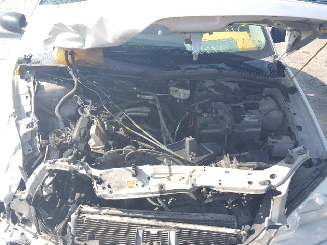 1FAHP37N96W169091 - 2006 FORD FOCUS ZX5 SILVER photo 7