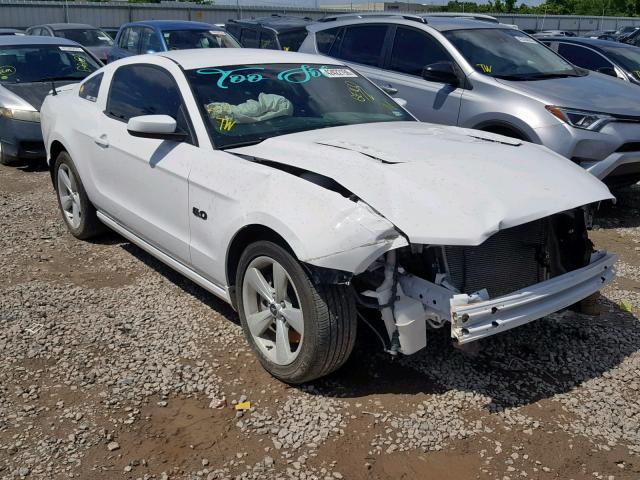 1ZVBP8CF2E5284712 - 2014 FORD MUSTANG GT WHITE photo 1