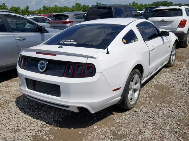 1ZVBP8CF2E5284712 - 2014 FORD MUSTANG GT WHITE photo 4