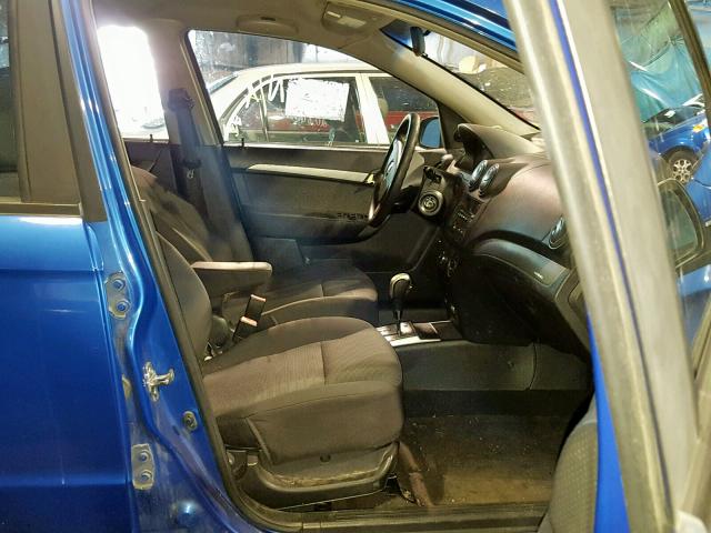 KL1TD56E89B391635 - 2009 CHEVROLET AVEO LS BLUE photo 5