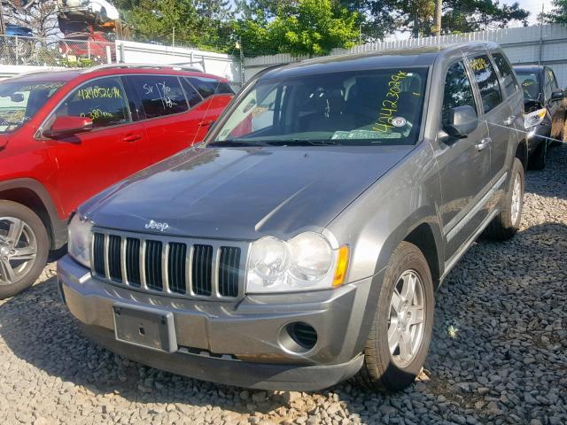 1J8GR48KX7C583485 - 2007 JEEP GRAND CHER GRAY photo 2