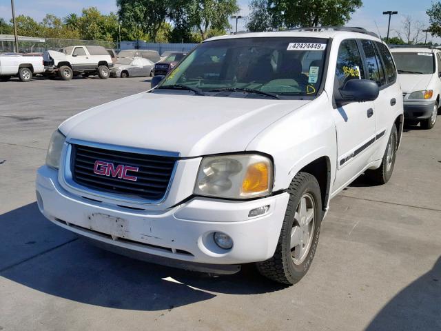 1GKDS13S522194891 - 2002 GMC ENVOY WHITE photo 2