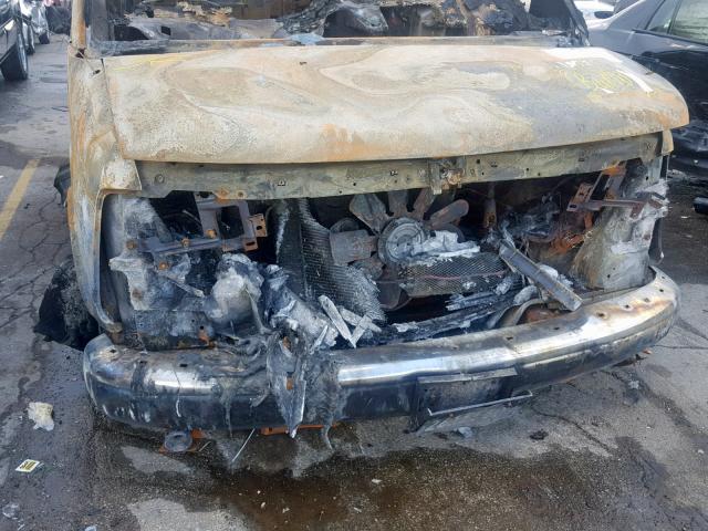 1GDFG15R711202747 - 2001 GMC SAVANA RV BURN photo 10