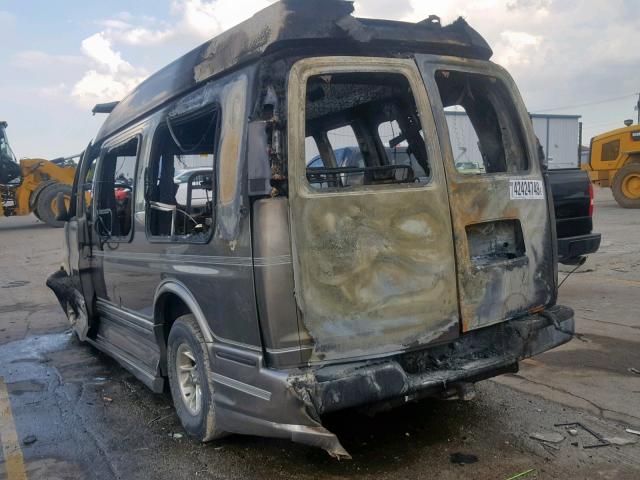 1GDFG15R711202747 - 2001 GMC SAVANA RV BURN photo 3