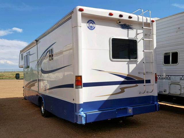 1FDXE45SX4HA42843 - 2004 FORD HOLI RV WHITE photo 3