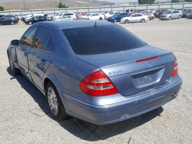 WDBUF65J33A220055 - 2003 MERCEDES-BENZ E 320 BLUE photo 3