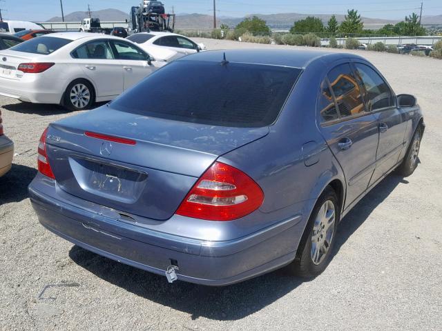 WDBUF65J33A220055 - 2003 MERCEDES-BENZ E 320 BLUE photo 4