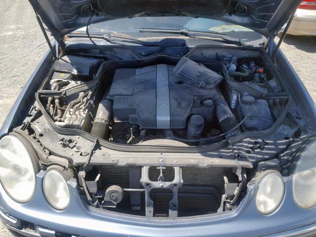 WDBUF65J33A220055 - 2003 MERCEDES-BENZ E 320 BLUE photo 7