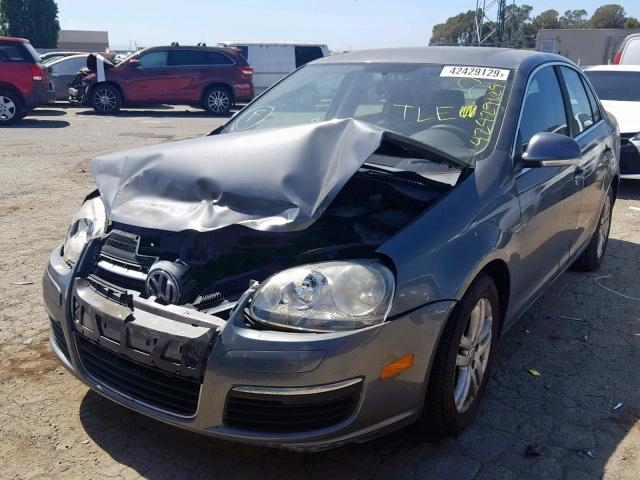 3VWSG71K57M006202 - 2007 VOLKSWAGEN JETTA 2.5 GRAY photo 2