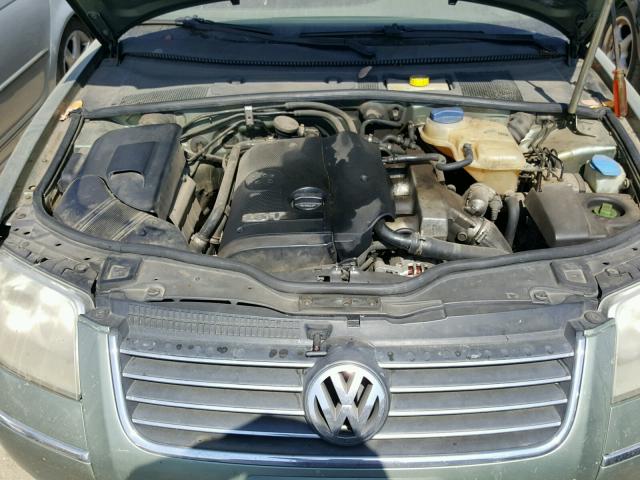 WVWMD63B53P184305 - 2003 VOLKSWAGEN PASSAT GL GREEN photo 7