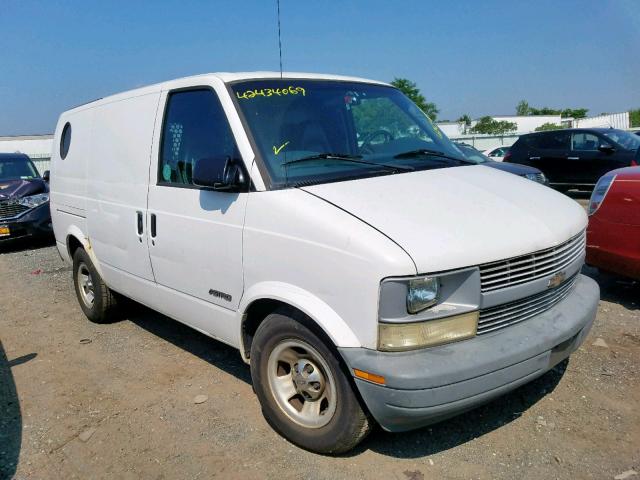 1GCDM19W11B100889 - 2001 CHEVROLET ASTRO WHITE photo 1