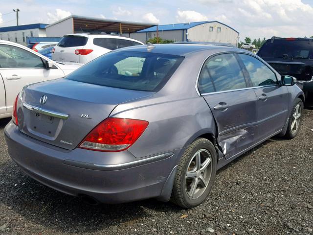 JH4KB16545C013639 - 2005 ACURA RL GRAY photo 4