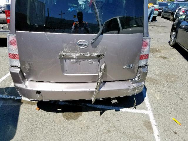 JTLKT324964073889 - 2006 TOYOTA SCION XB 银色 照片 9