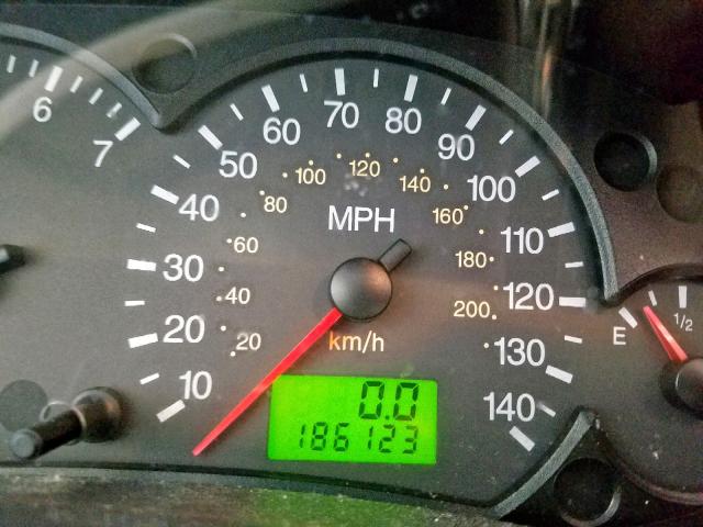 1FAHP34N97W356904 - 2007 FORD FOCUS ZX4 GRAY photo 8