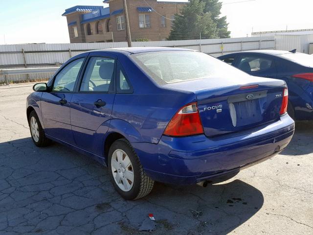 1FAFP34N56W169102 - 2006 FORD FOCUS ZX4 BLUE photo 3