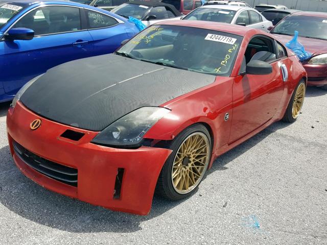 JN1AZ34EX3T017945 - 2003 NISSAN 350Z COUPE RED photo 2