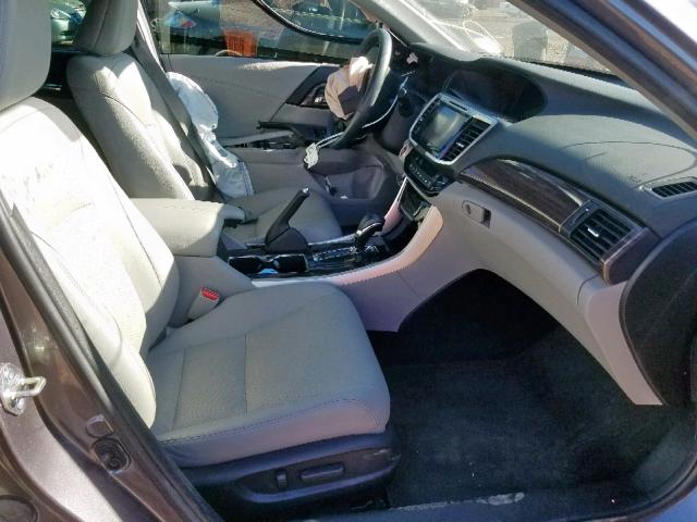 1HGCR3F85HA031916 - 2017 HONDA ACCORD EXL GRAY photo 5