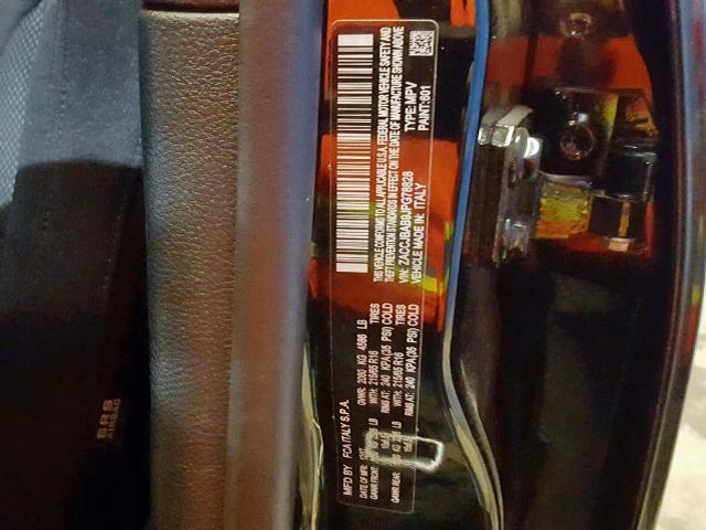 ZACCJBAB9JPG78828 - 2018 JEEP RENEGADE S შავი ფოტო 10