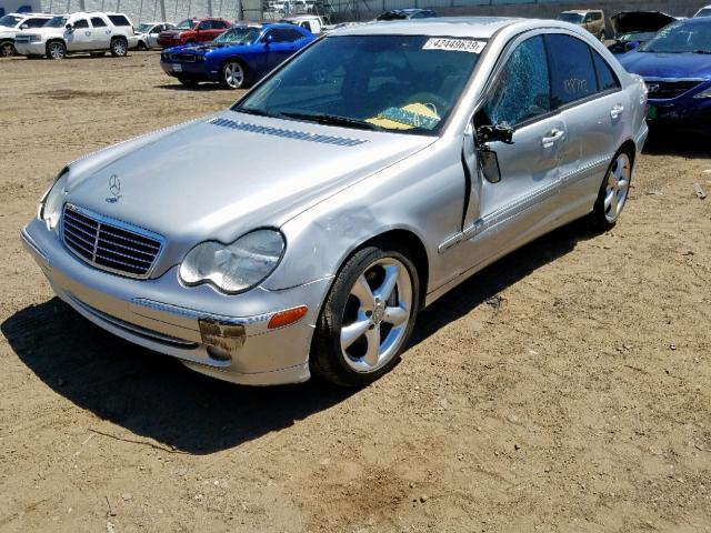 WDBRF40J64A595151 - 2004 MERCEDES-BENZ C 230K SPO SILVER photo 2