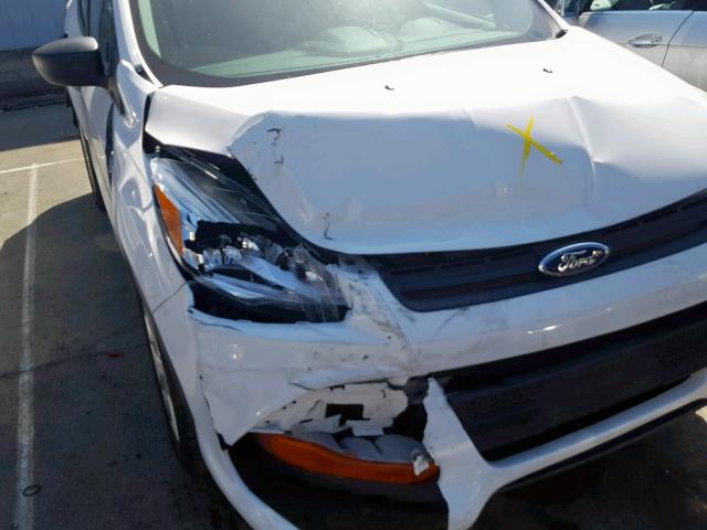 1FMCU0F73DUC63390 - 2013 FORD ESCAPE S WHITE photo 9