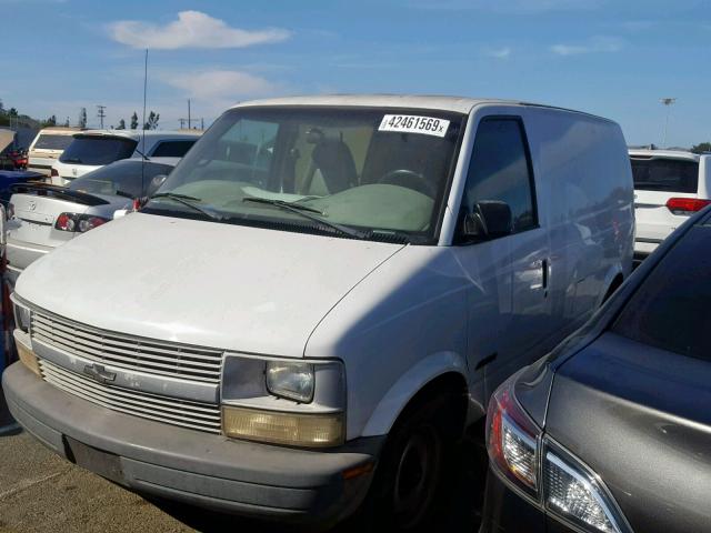 1GCDM19W8YB210655 - 2000 CHEVROLET ASTRO WHITE photo 2