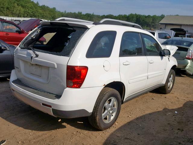 2CKDL63F566210081 - 2006 PONTIAC TORRENT WHITE photo 4