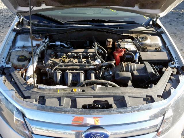 3FAHP0GAXCR261059 - 2012 FORD FUSION S SILVER photo 7