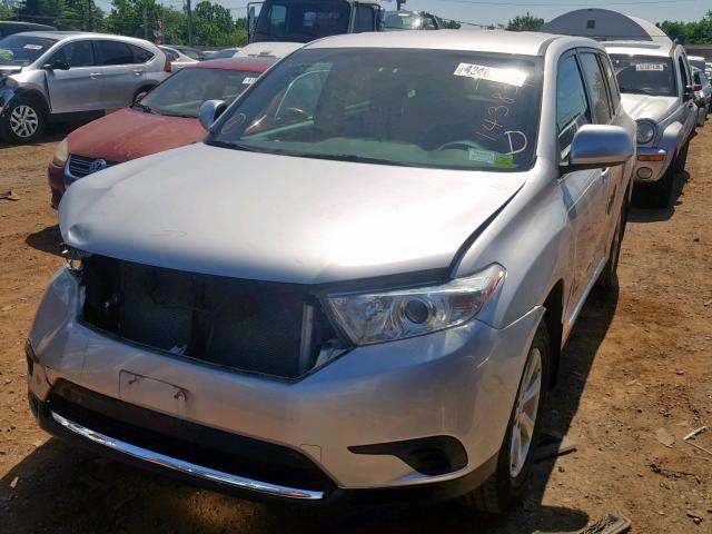 5TDBK3EH5DS243227 - 2013 TOYOTA HIGHLANDER SILVER photo 2