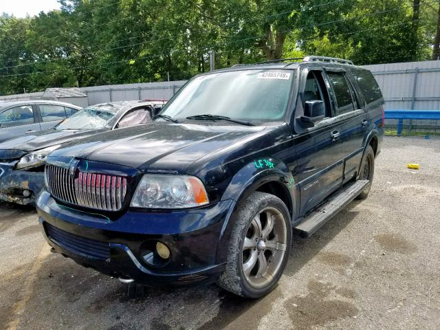 5LMFU27R84LJ24965 - 2004 LINCOLN NAVIGATOR BLACK photo 2