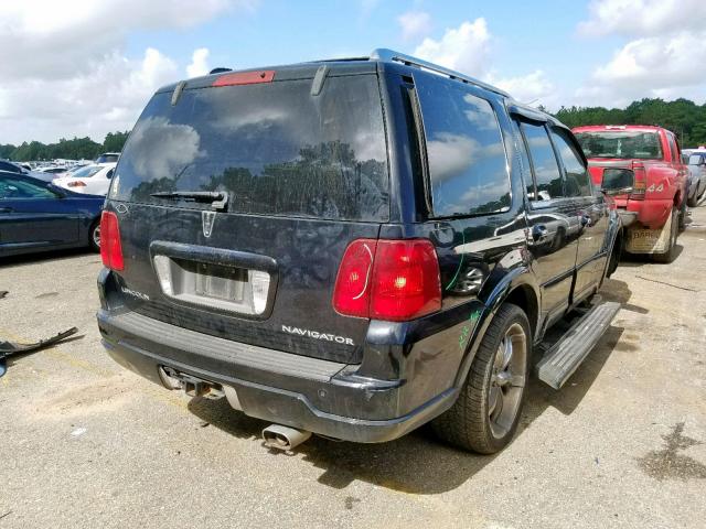 5LMFU27R84LJ24965 - 2004 LINCOLN NAVIGATOR BLACK photo 4