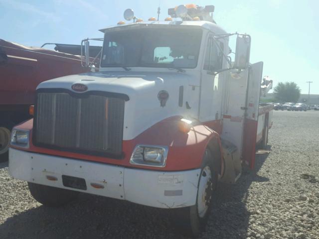 2NPNHZ7X54M825636 - 2004 PETERBILT 330 TWO TONE photo 2