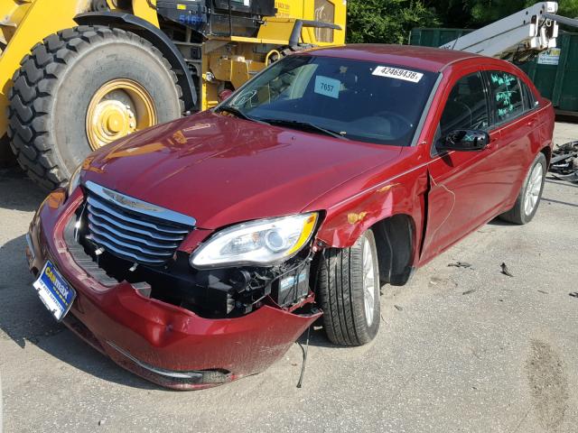 1C3CCBBBXCN267804 - 2012 CHRYSLER 200 TOURIN RED photo 2