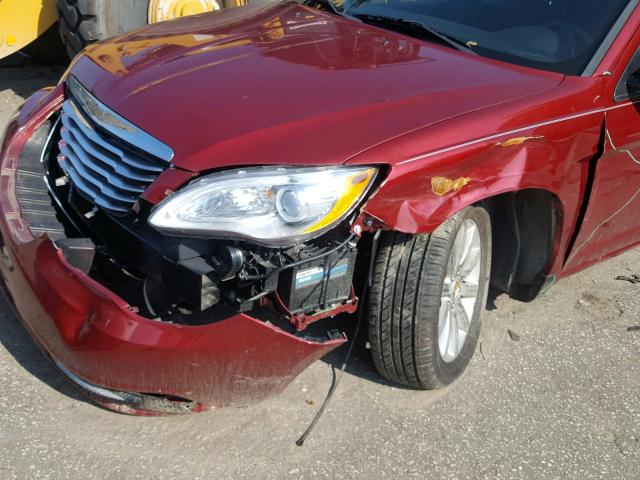 1C3CCBBBXCN267804 - 2012 CHRYSLER 200 TOURIN RED photo 9