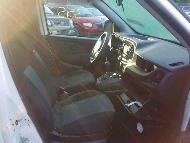 ZFBERFAB0J6K03888 - 2018 RAM PROMASTER 白色 照片 5