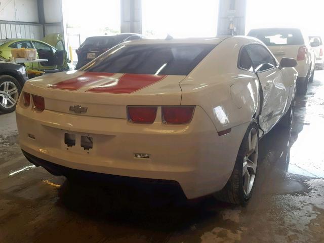 2G1FA1EV9A9173288 - 2010 CHEVROLET CAMARO LS WHITE photo 4