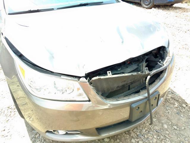 1G4GD5E3XCF337310 - 2012 BUICK LACROSSE P GOLD photo 9