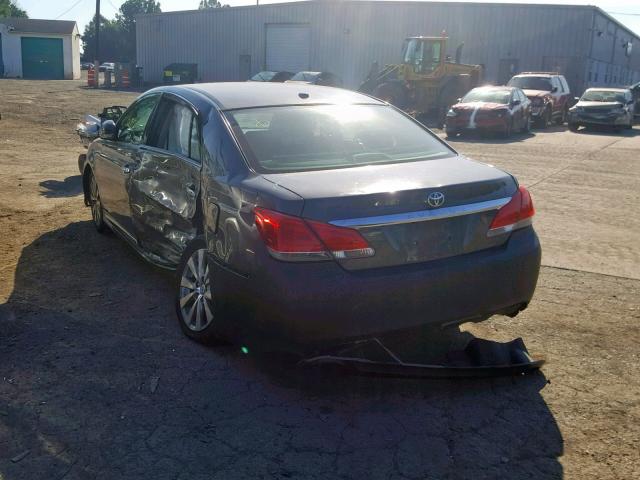 4T1BK3DB6BU427643 - 2011 TOYOTA AVALON BAS GRAY photo 3