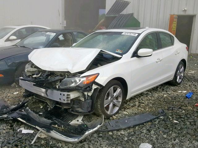 19VDE1F72EE001526 - 2014 ACURA ILX 20 TEC WHITE photo 2