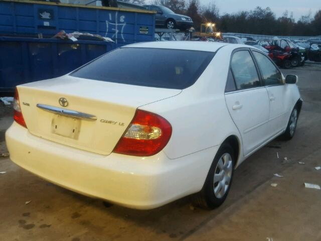 4T1BE32K64U307063 - 2004 TOYOTA CAMRY LE/X WHITE photo 4