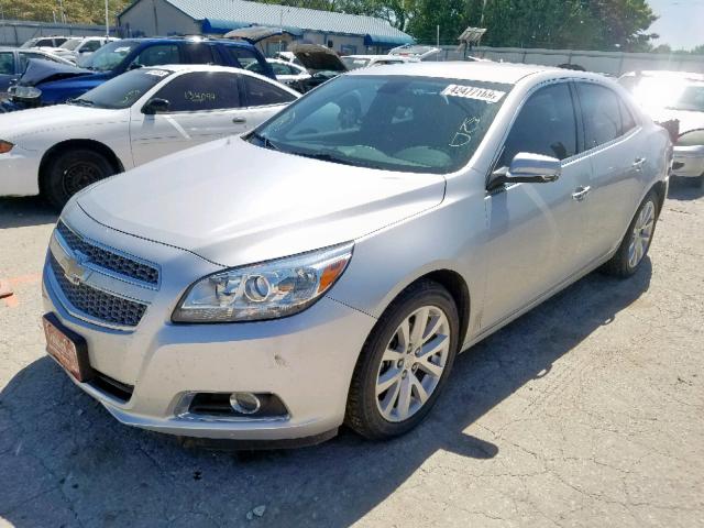 1G11H5SA0DF305770 - 2013 CHEVROLET MALIBU LTZ ვერცხლისფერი ფოტო 2