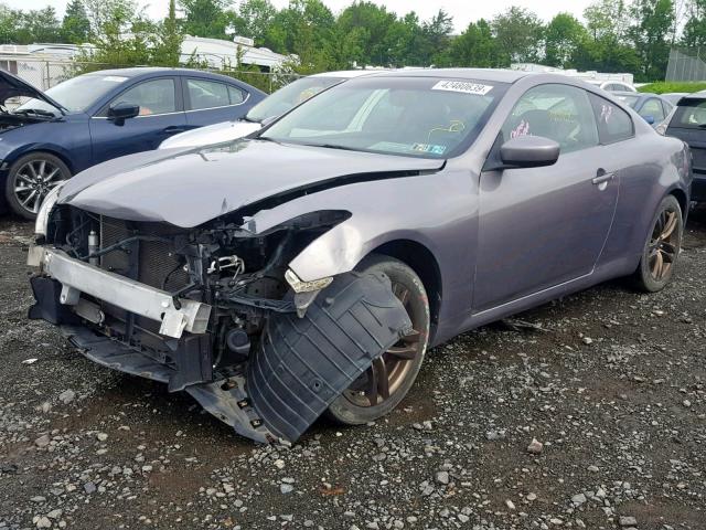 JNKCV64F39M650574 - 2009 INFINITI G37 GRAY photo 2