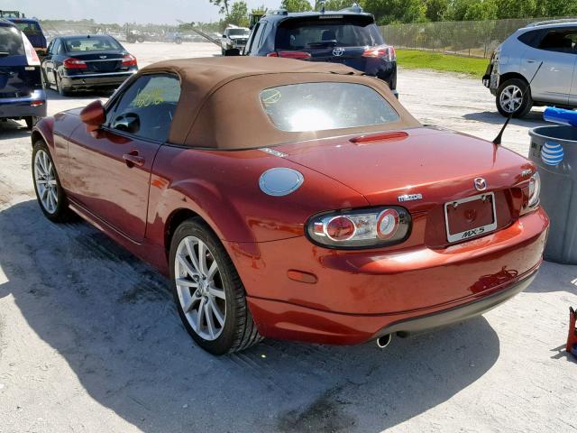 JM1NC25F960121561 - 2006 MAZDA MX-5 MIATA MAROON photo 3