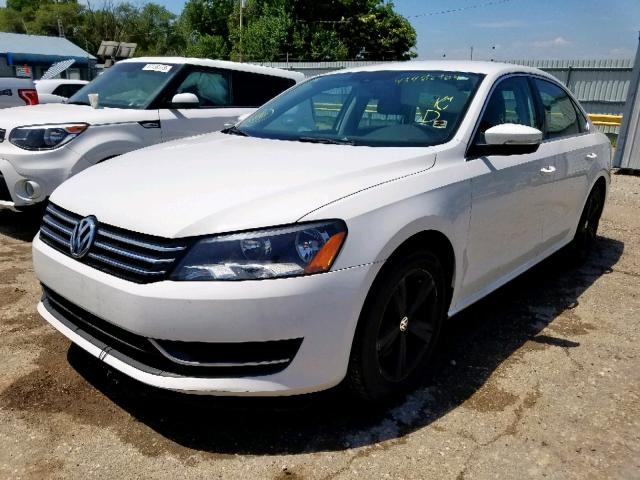 1VWBH7A39DC098868 - 2013 VOLKSWAGEN PASSAT SE WHITE photo 2