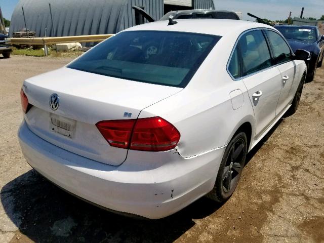 1VWBH7A39DC098868 - 2013 VOLKSWAGEN PASSAT SE WHITE photo 4