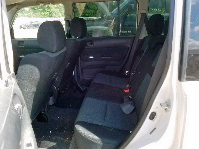 JTLKT324364097704 - 2006 TOYOTA SCION XB 白色 照片 6