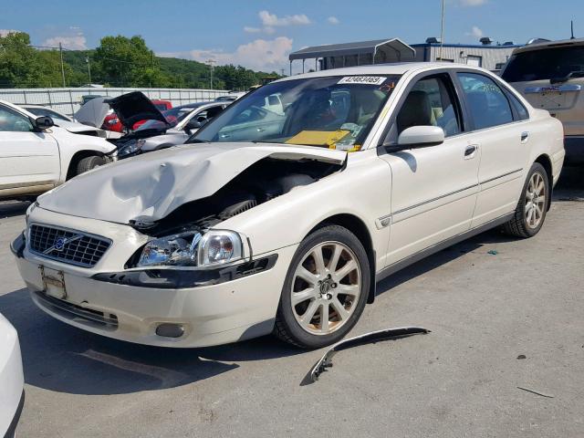 YV1TS592X51401849 - 2005 VOLVO S80 2.5T WHITE photo 2