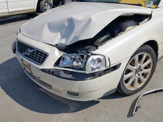 YV1TS592X51401849 - 2005 VOLVO S80 2.5T WHITE photo 9